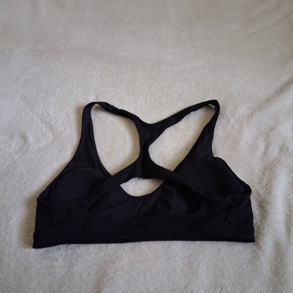 Lululemon Women's Size 8 Black Uncharted Waters Bikini Swimsuit Top *TOP ONLY* - Picture 4 of 9